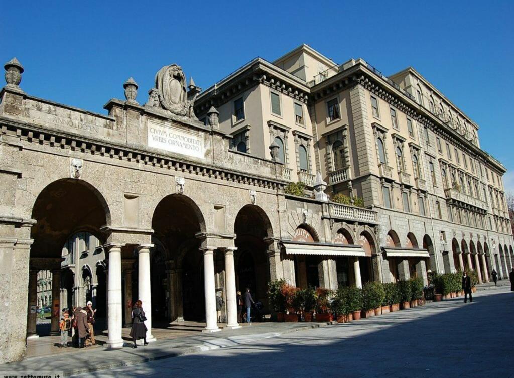 Donizetti Royal Hotell Bergamo Exteriör bild